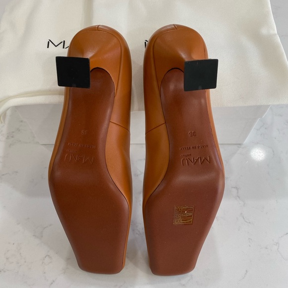 Manu Atelier Duck Pumps - Picture 4 of 5